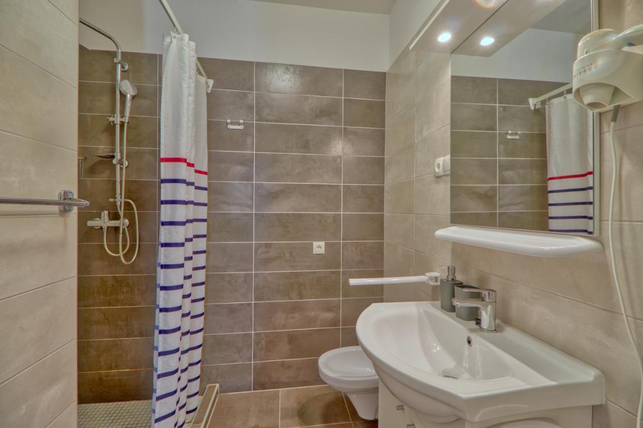 Apartments Podvorac Tribalj Kültér fotó
