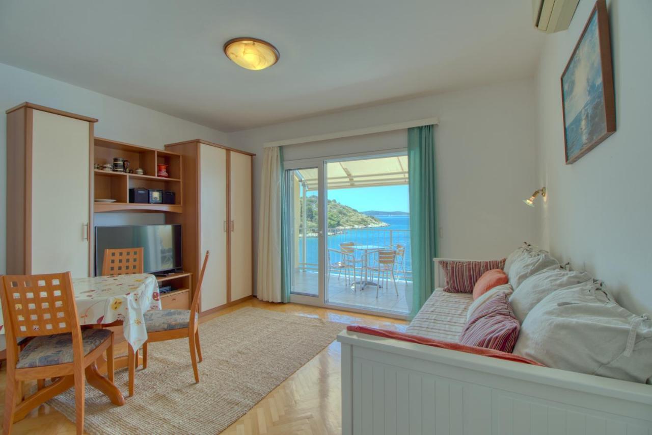 Apartments Podvorac Tribalj Kültér fotó